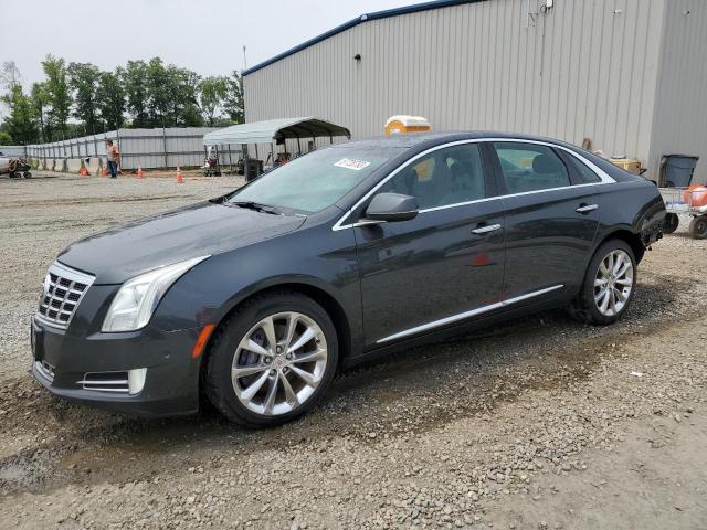 Cadillac Xts luxury (2014)
