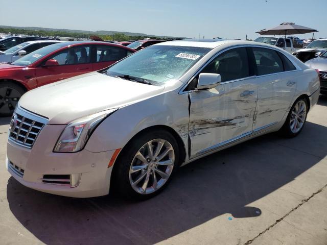 Cadillac Xts luxury (2014)