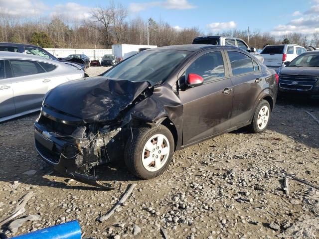 Chevrolet Sonic ls (2014)