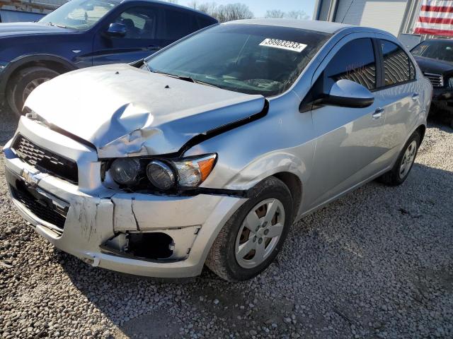 Chevrolet Sonic ls (2015)