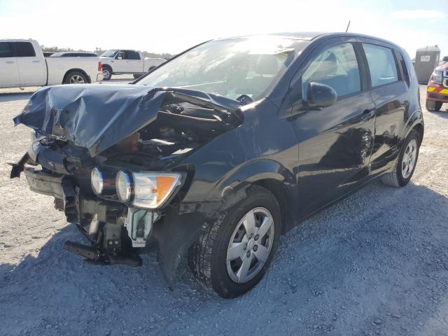 Chevrolet Sonic ls (2015)