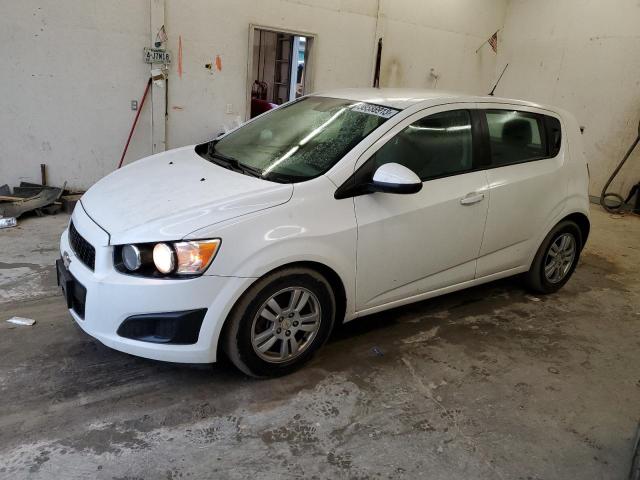 Chevrolet Sonic ls (2012)