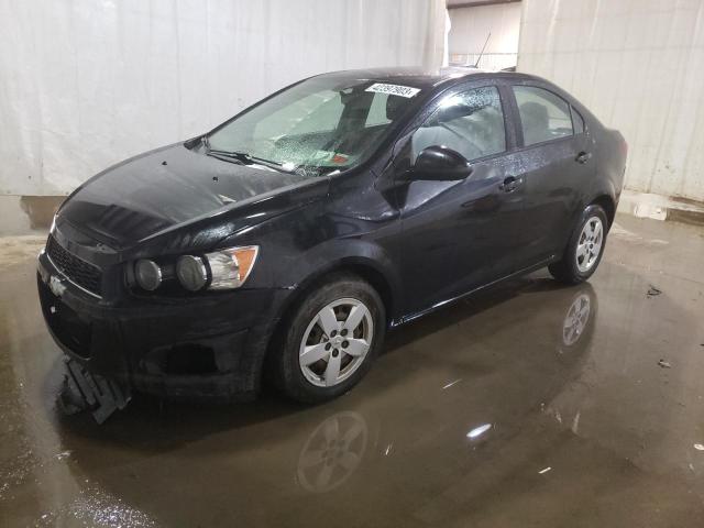 Chevrolet Sonic ls (2015)