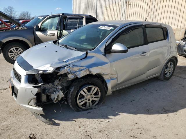 Chevrolet Sonic ls (2012)