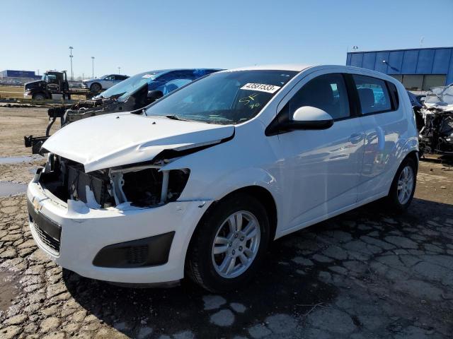 Chevrolet Sonic ls (2012)