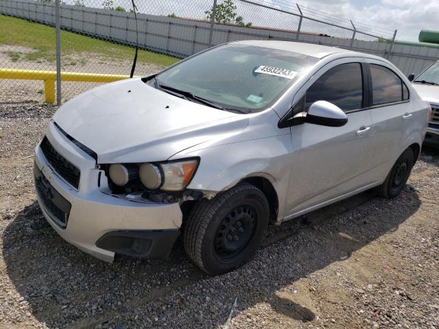Chevrolet Sonic ls (2014)