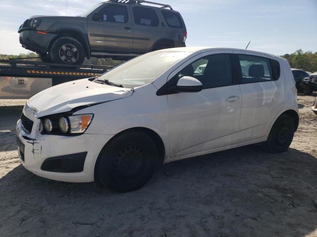 Chevrolet Sonic ls (2015)