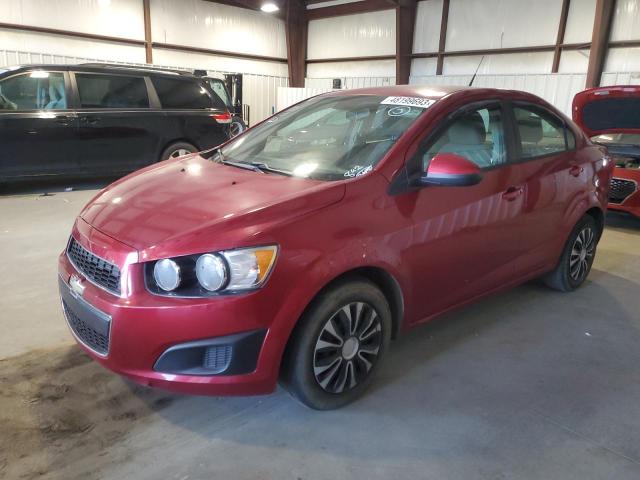 Chevrolet Sonic ls (2013)