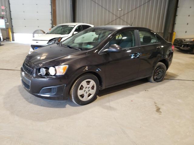Chevrolet Sonic ls (2013)