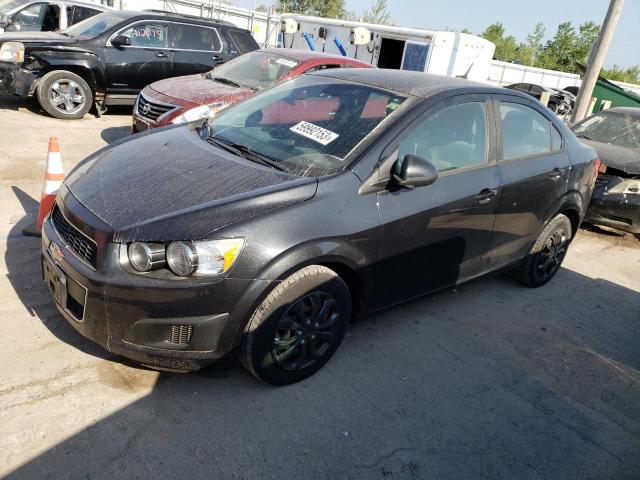 Chevrolet Sonic ls (2013)
