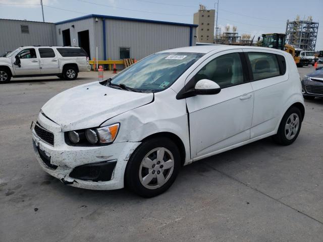 Chevrolet Sonic ls (2015)