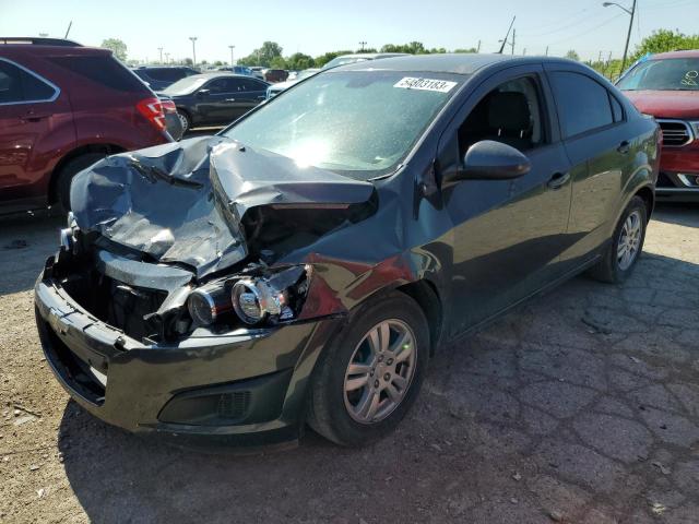 Chevrolet Sonic ls (2012)