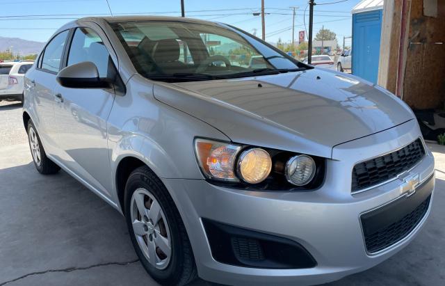 Chevrolet Sonic ls (2015)