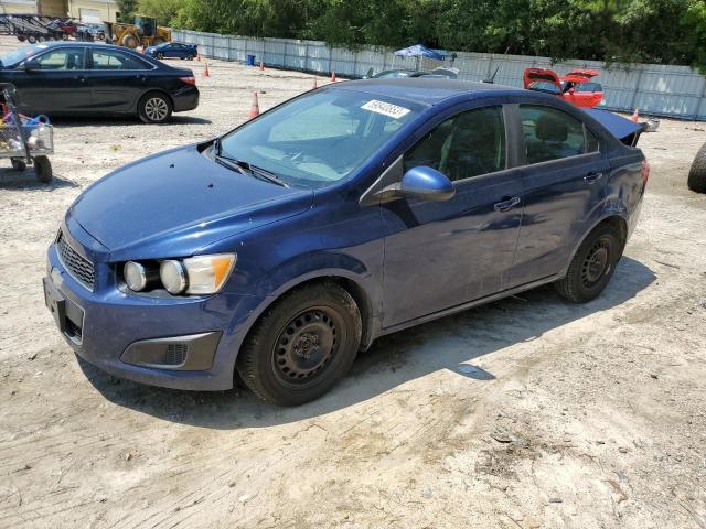 Chevrolet Sonic ls (2013)