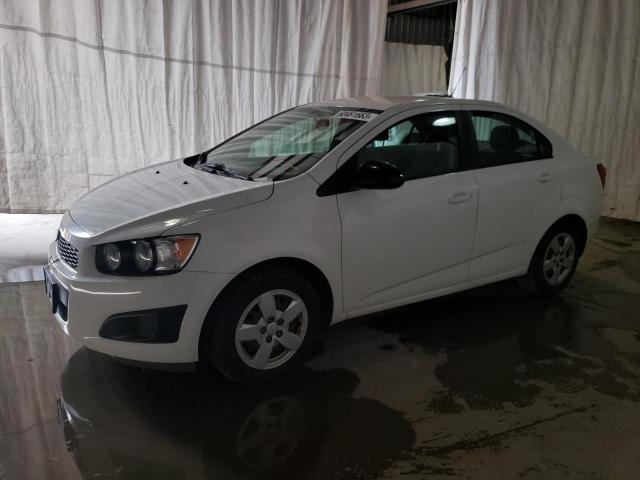 Chevrolet Sonic ls (2015)