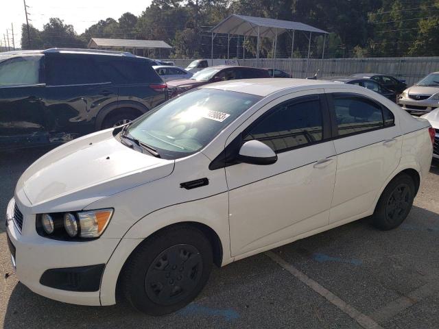 Chevrolet Sonic ls (2014)