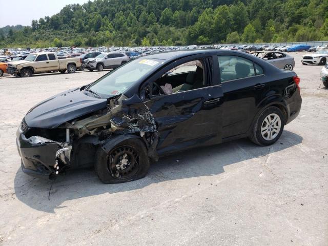 Chevrolet Sonic ls (2017)
