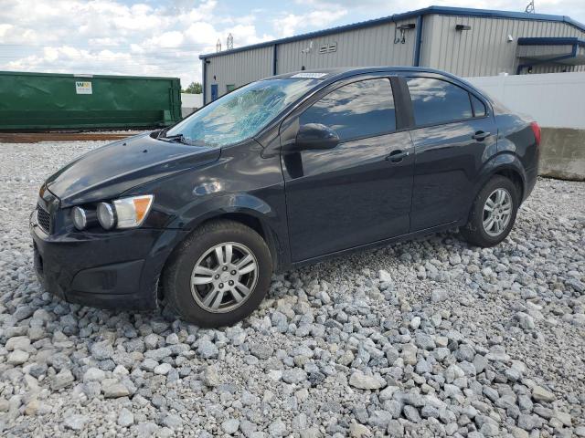 Chevrolet Sonic ls (2012)