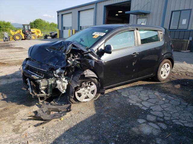Chevrolet Sonic ls (2015)
