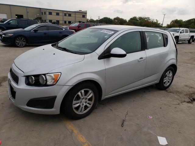 Chevrolet Sonic ls (2012)