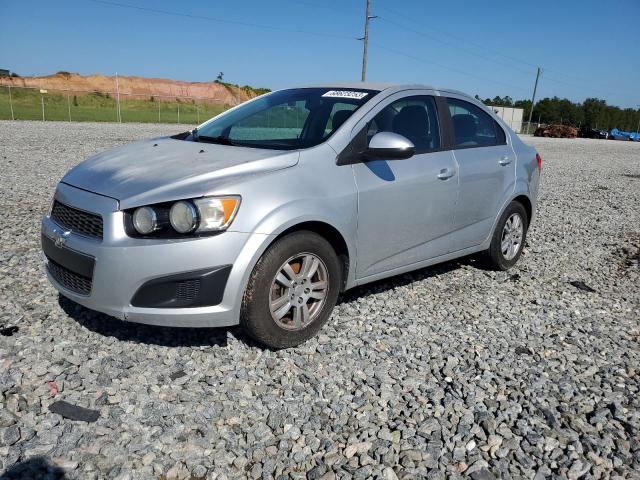 Chevrolet Sonic ls (2012)
