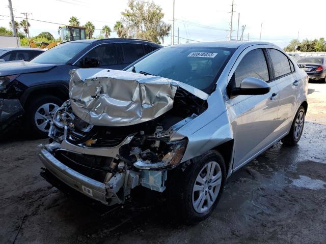 Chevrolet Sonic ls (2017)