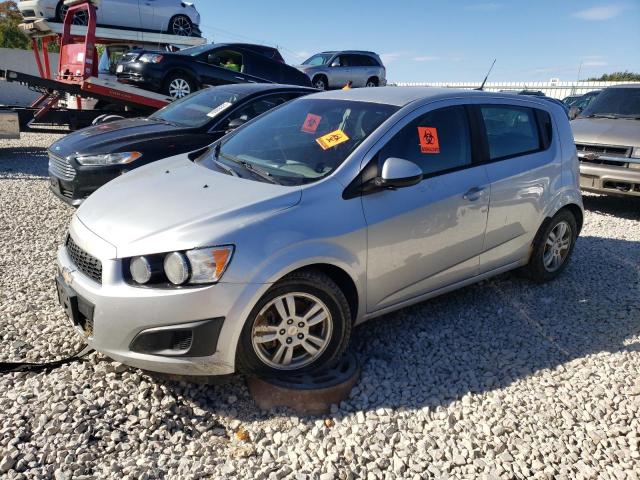 Chevrolet Sonic ls (2012)