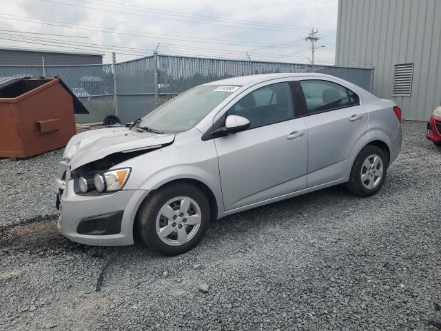 Chevrolet Sonic ls (2012)