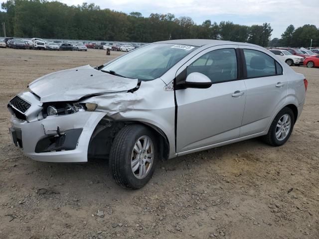 Chevrolet Sonic ls (2012)