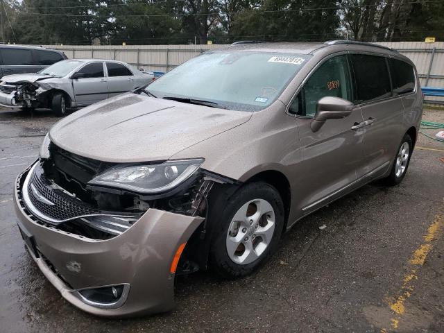 Chrysler Pacifica (2017)