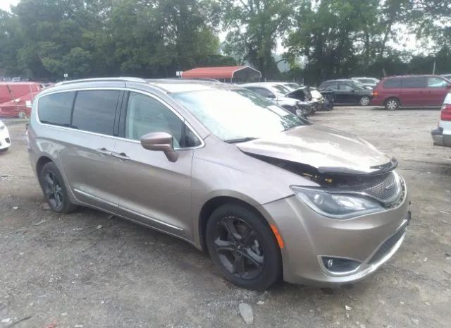 Chrysler Pacifica (2017)
