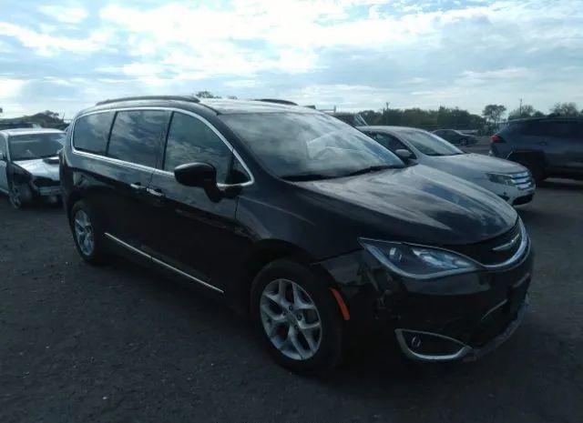 Chrysler Pacifica (2017)