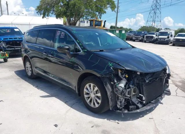 Chrysler Pacifica (2017)