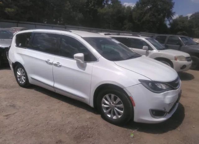 Chrysler Pacifica (2017)