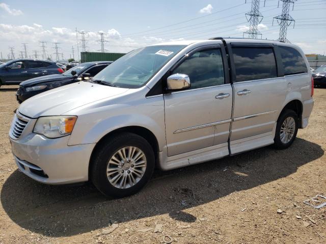 Chrysler Minivan (2012)