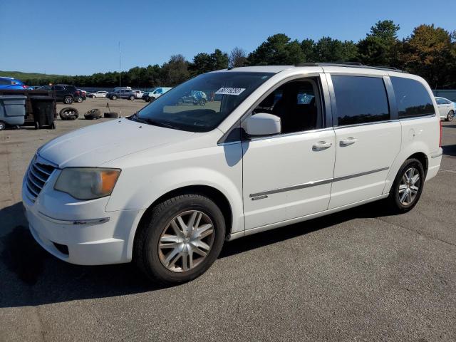 Chrysler Town and c (2010)