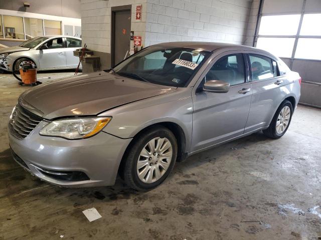 Chrysler 200 lx (2013)