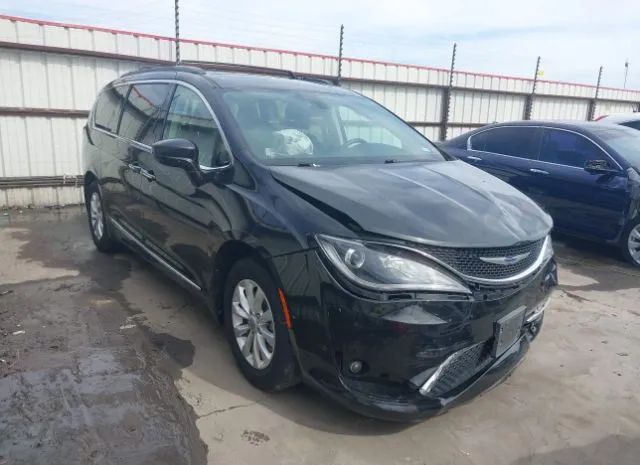 Chrysler Pacifica (2017)