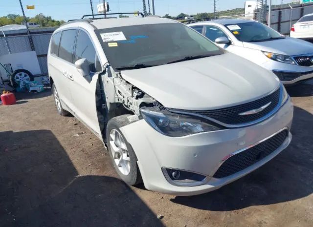 Chrysler Pacifica (2017)