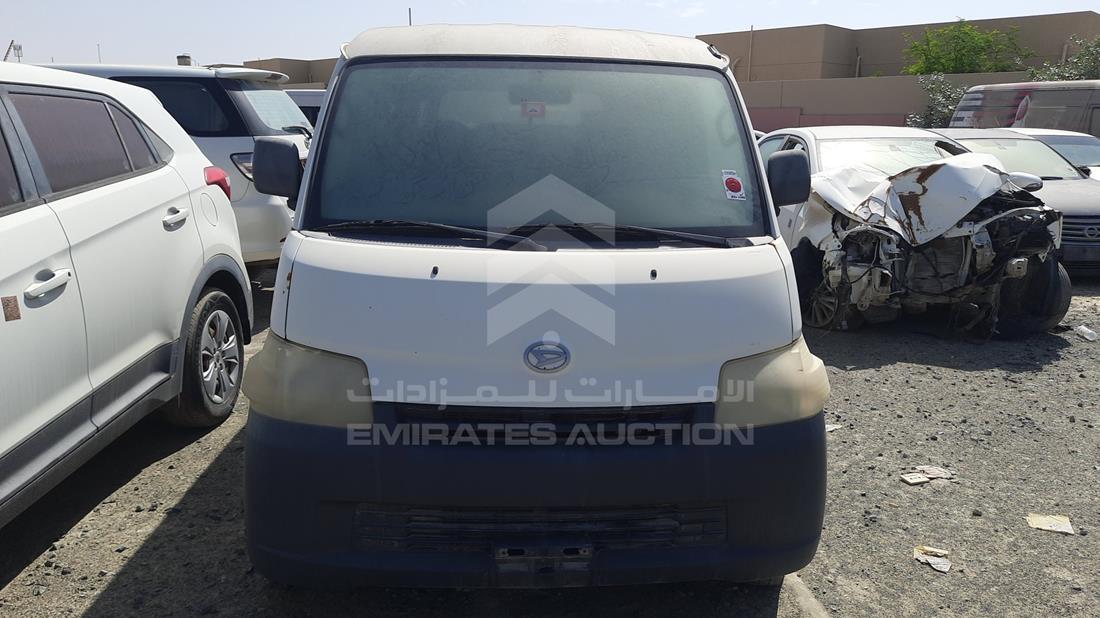 Daihatsu Gran (2015)