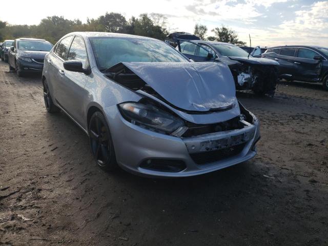 Dodge Dart sxt (2015)