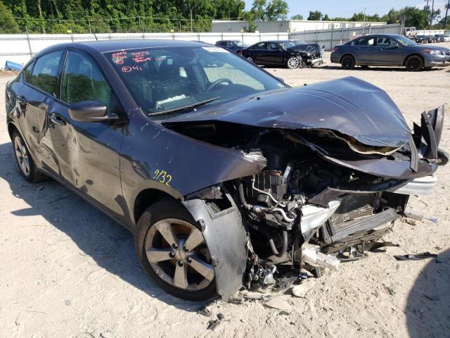 Dodge Dart sxt (2015)