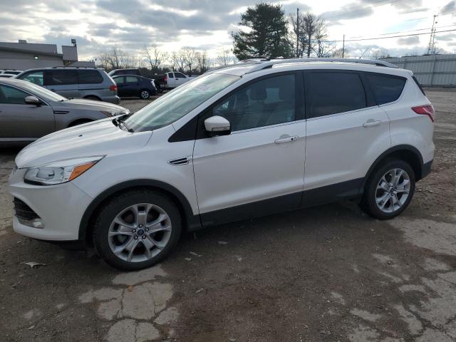 Ford Escape tit (2014)