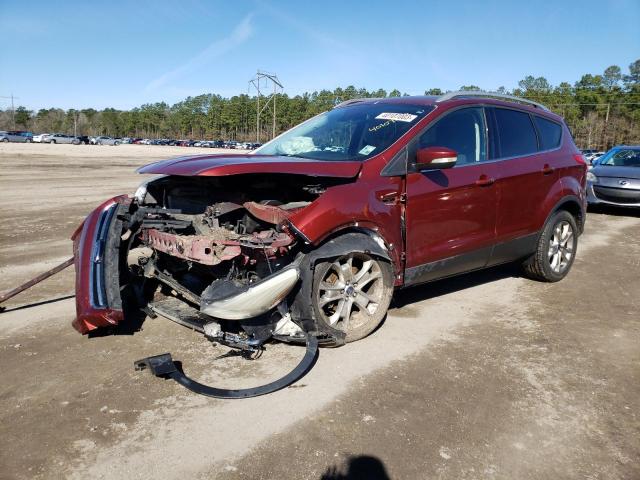 Ford Escape tit (2015)
