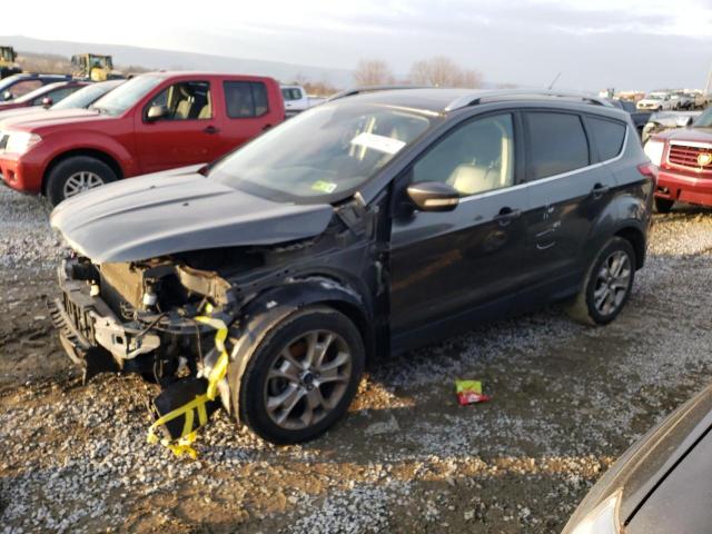 Ford Escape tit (2015)