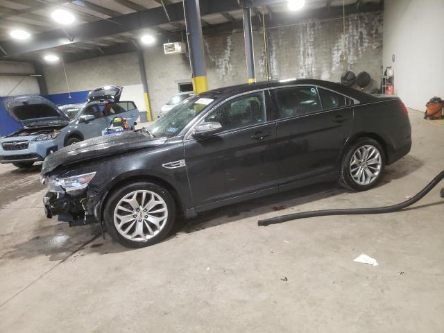 Ford Taurus lim (2015)