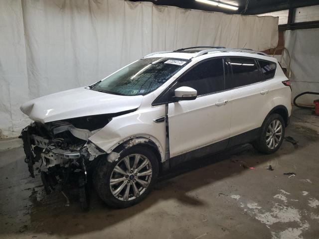 Ford Escape tit (2017)