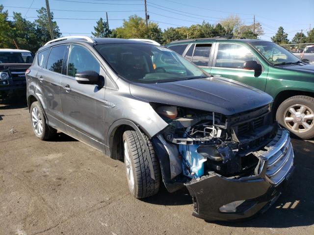 Ford Escape tit (2017)