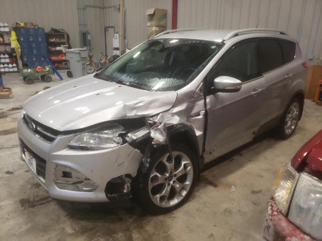 Ford Escape tit (2014)