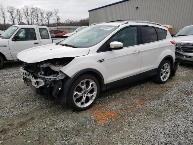 Ford Escape tit (2014)